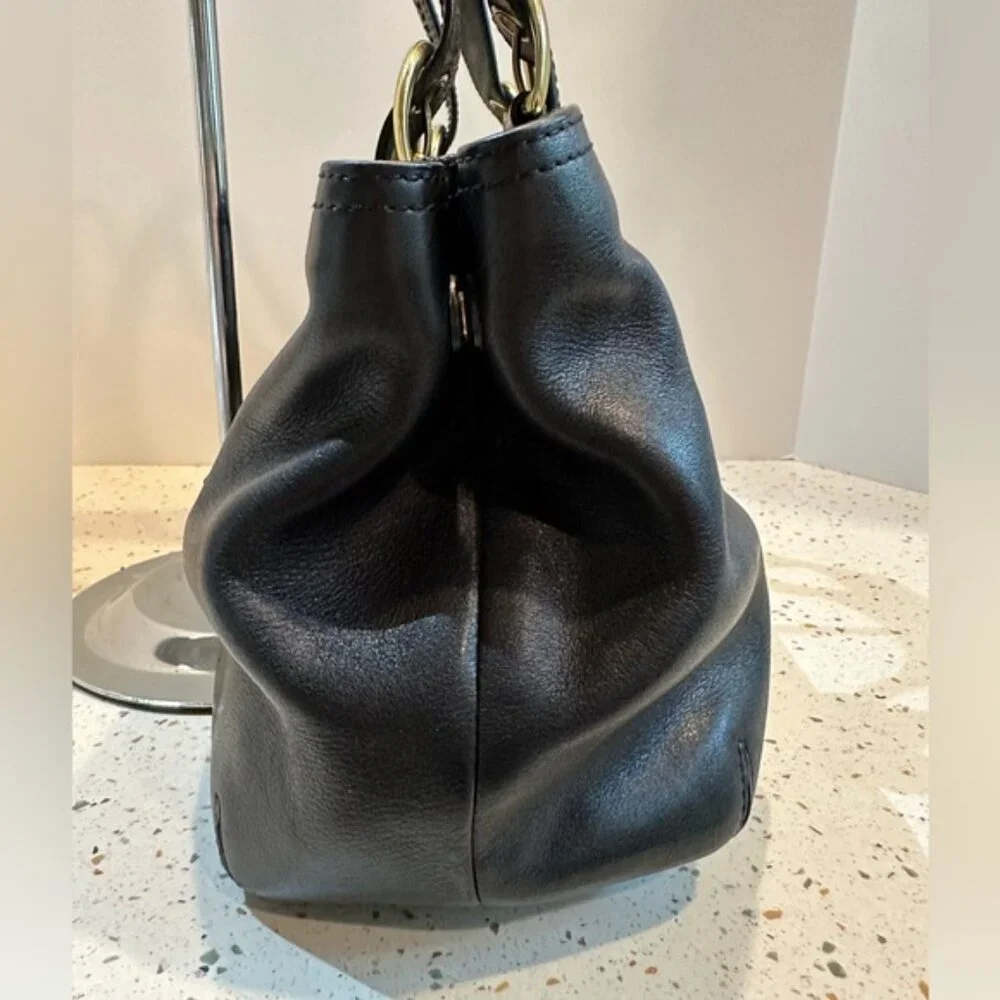 COACH‎ Black Leather Shoulder Handbag